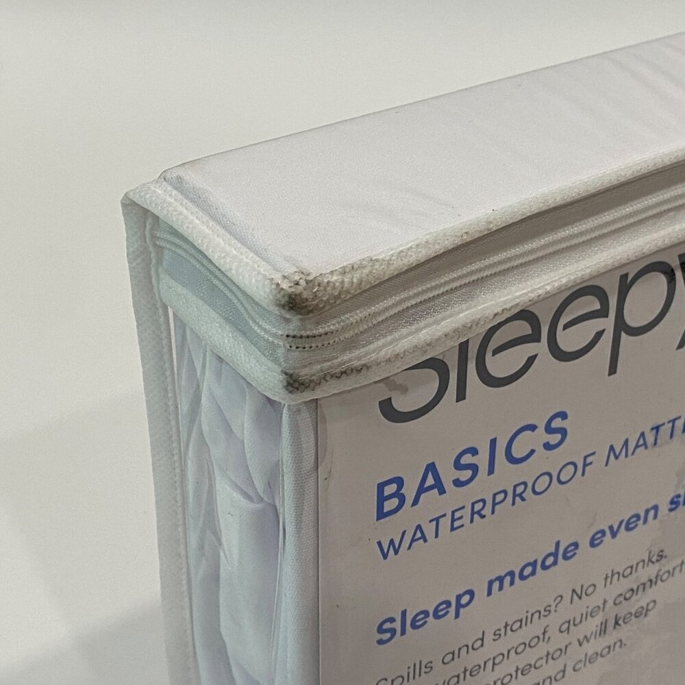 Sleepys Waterproof Mattress Protector Queen Size Sealed New - Picture 4 of 5